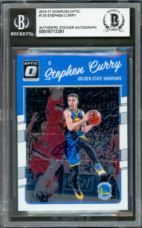 Stephen Curry Autographed 2016-17 Donruss Optic Card #135 Golden State Warriors Beckett BAS #16713381