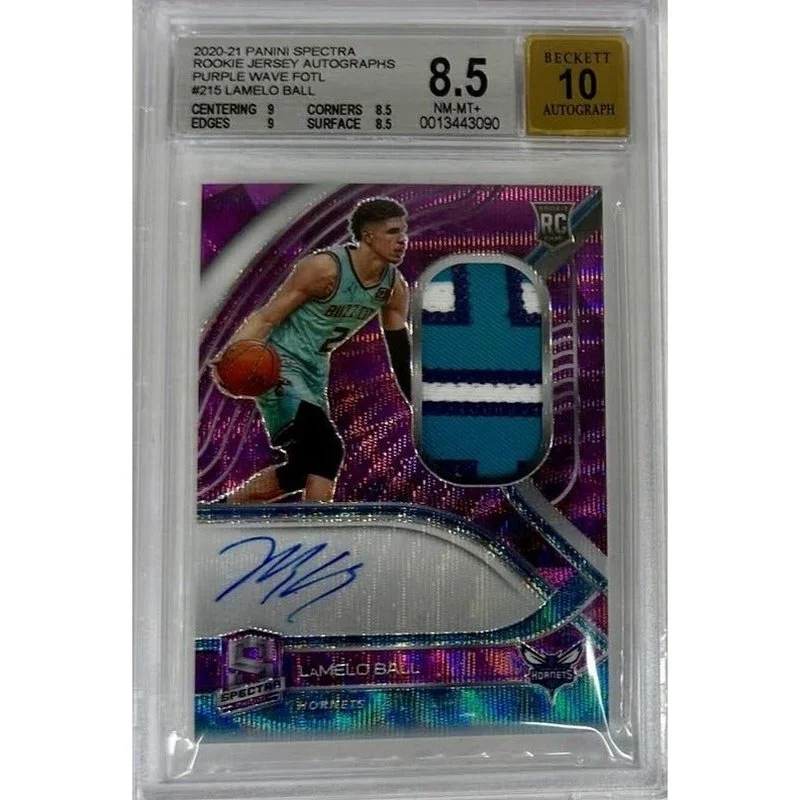 LaMelo Ball 2020-21 Panini Spectra Rookie Jersey Autographs Purple Wave FOTL #215 Beckett Autograph 10 Beckett Grade 8.5